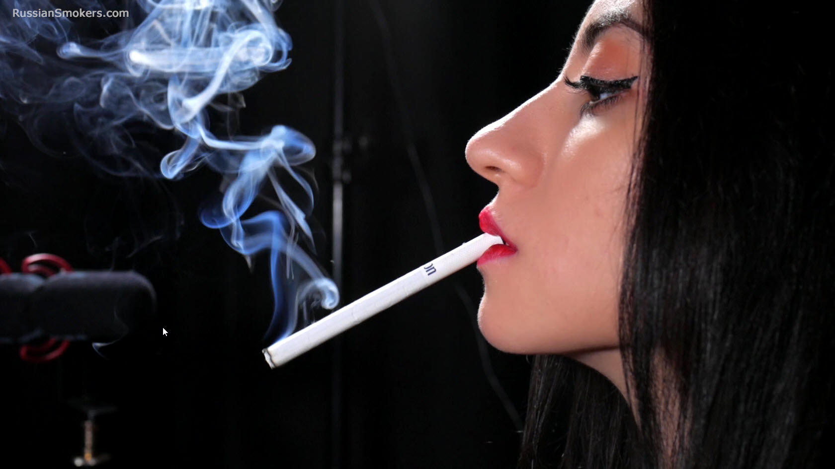 Smoking fetish videos with Russian Girls. Russian Smokers. Smoking