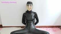 Xiaomeng in Latex Got Serviced 12