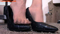 Sablique's Stocking Foot Domination 4